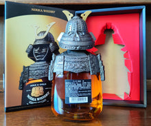 Load image into Gallery viewer, Nikka Gold Gold Samurai Blended Malt Whisky 43%ABV 75cl