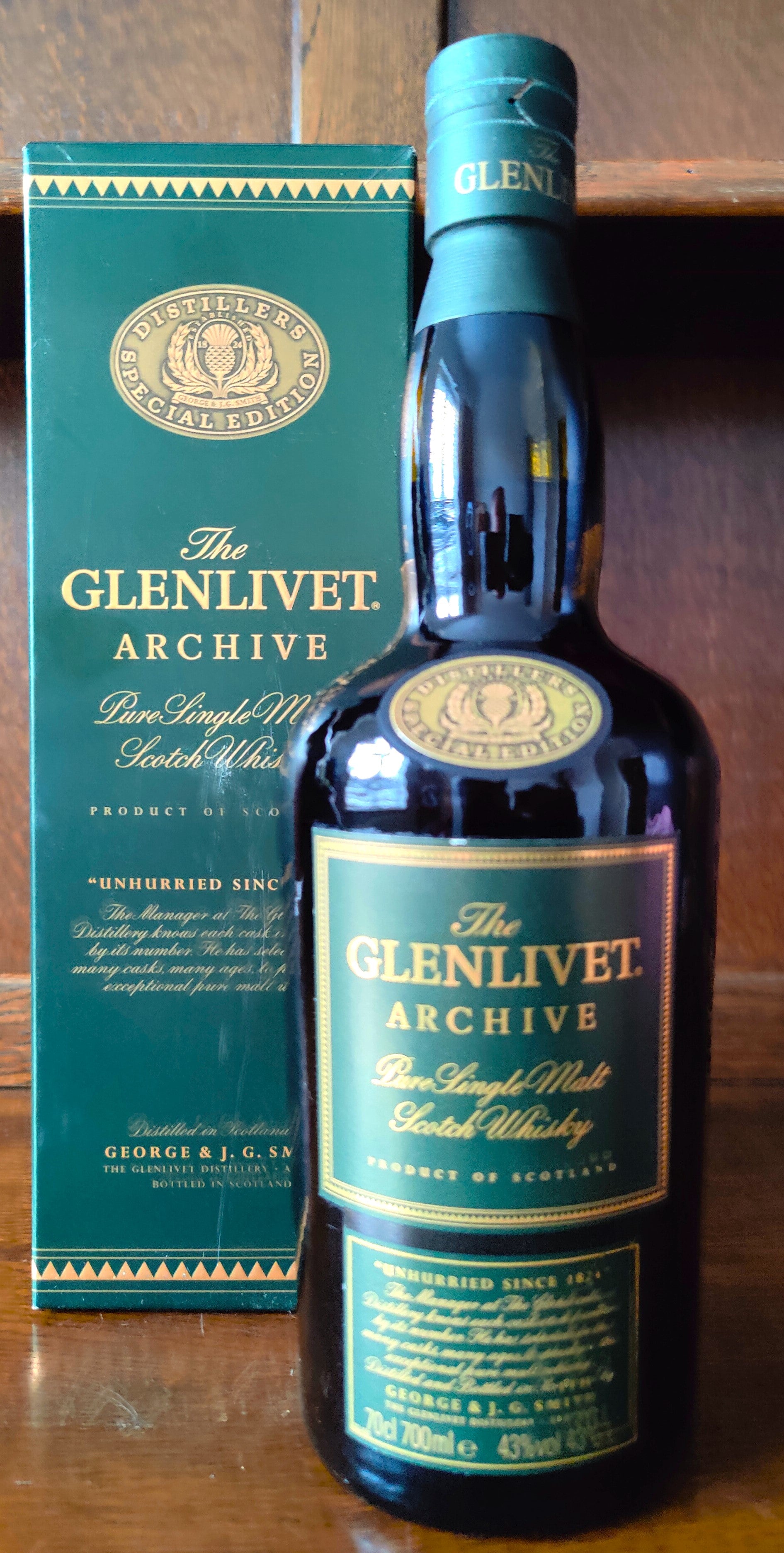 THE GLENLIVET ARCHIVE Aged 21years ザ グレンリベット アーカイブ 21