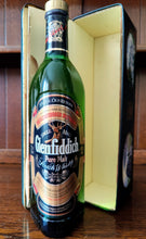 Load image into Gallery viewer, Glenfiddich Clans of Scotland MacPherson Clan 40%ABV 75cl early 80&#39;s
